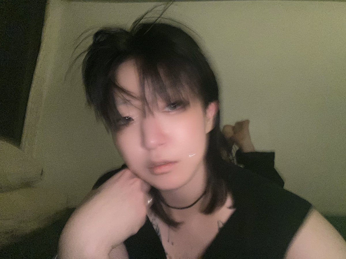 준 그린 (June Green) tweet media