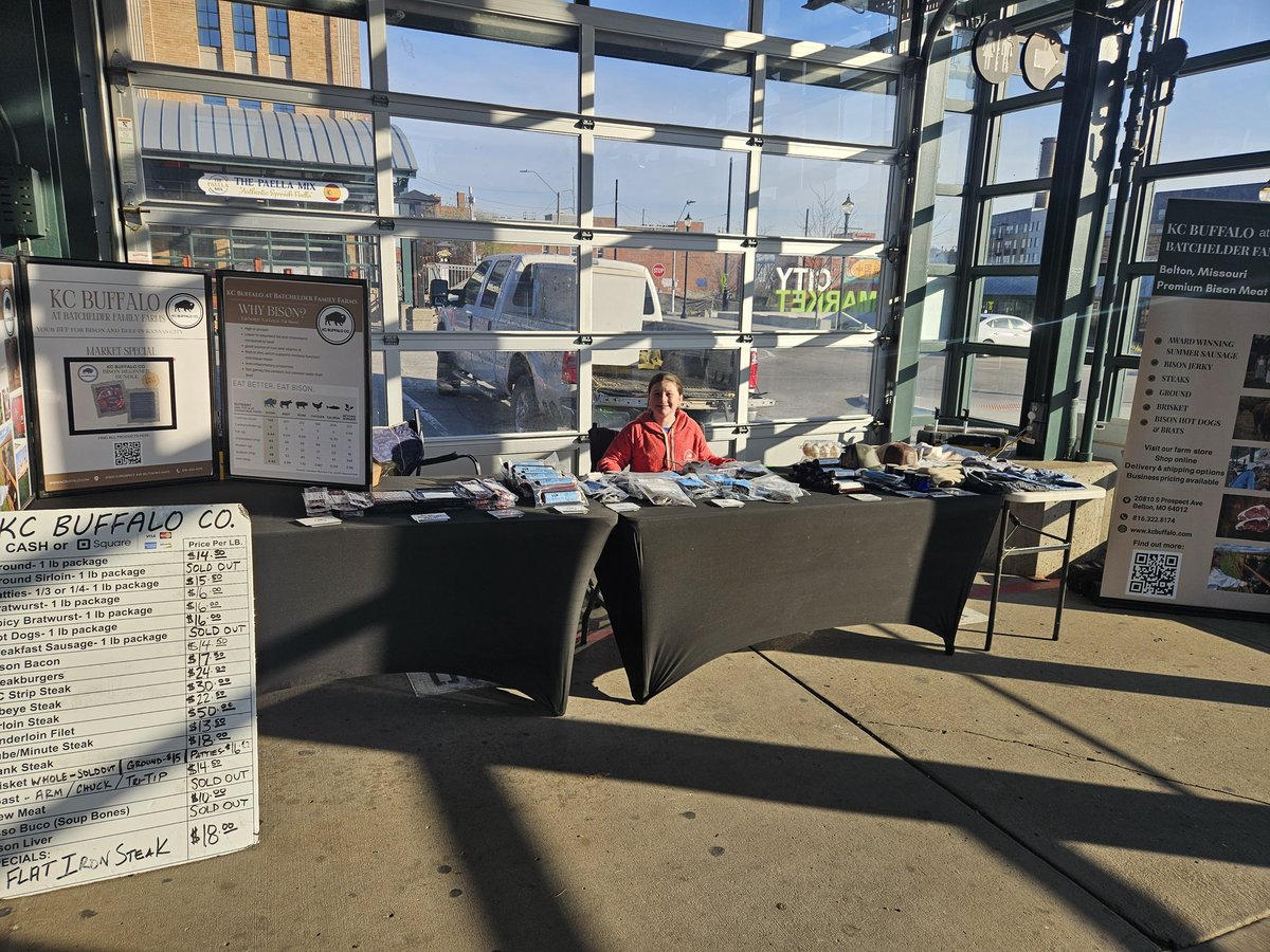 KCBuffaloCo's tweet photo. Grilling season is here (at least for today)! Come see us at the City Market until 3 pm or at our farm store until 5 pm. https://t.co/ZMg30qMqhF