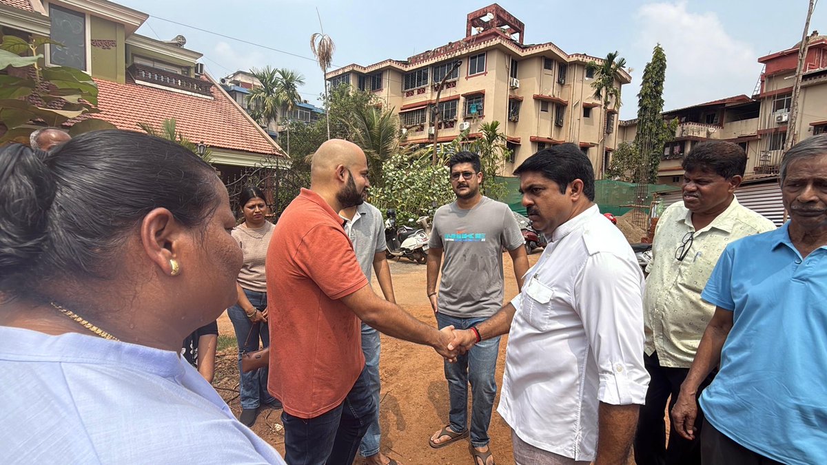 VijaiSardesai's tweet image. Inaugurated development of open space at Gogal, Ward 23, opposite Zudio Showroom. A small step in infrastructure, but a giant leap for community well-being.

Fatorda keeps moving forward, one project at a time.
.
.
#FatordaDevelopment #GoaForwardParty