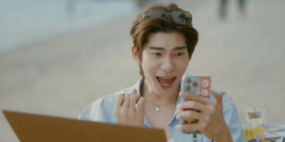 DuangWithYou's tweet photo. “ไม่อยากให้กูเลท… วันหลังก็อยู่กับกูดิ”

พบเจอคนอ้อน พบเจอคนติดม๋า พบเจอคนอยากเติมม๋าด้วงงง 😳🤭🫶🏻

DUANG WITH YOU EP7
#ด้วงกับเธอEP7 https://t.co/zzYb0hHdl9