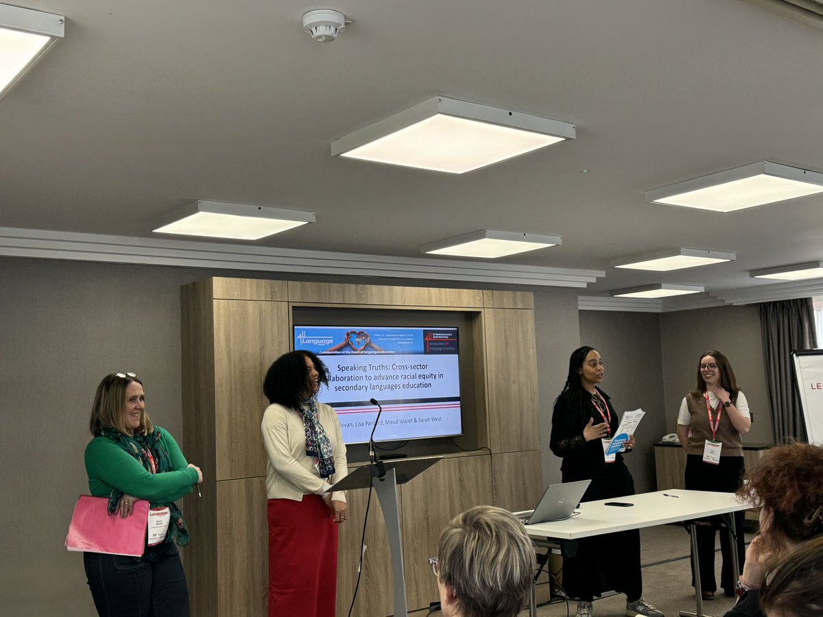 CristaHazell's tweet image. Wonderful to have members of the @ALL4language Decolonising the secondary curriculum SIG with a packed room at #LW2026 #mfltwitterati #langchat #mflchat #edutwitter calling for allies &amp;amp; sharing their inspirational practice #all4language @AnnaLiseGordon @StevenFawkes #impact