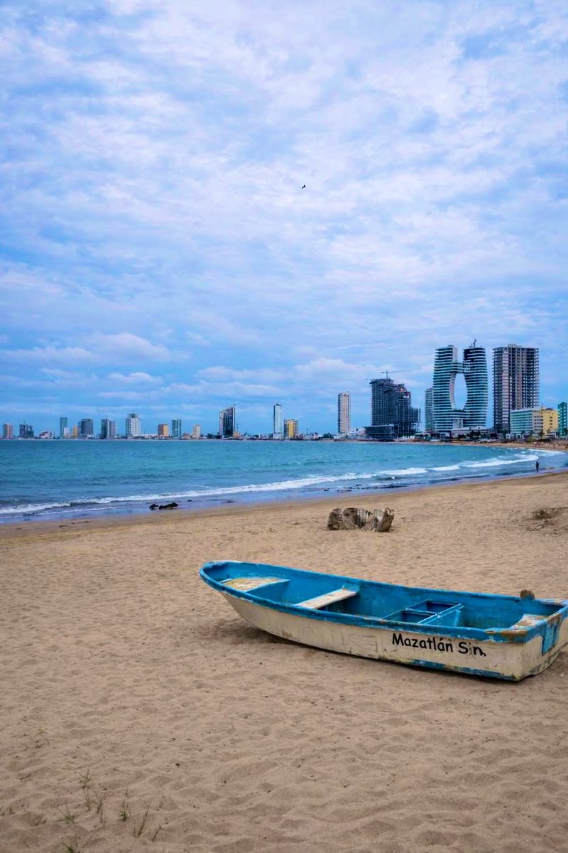 modelcaza's tweet photo. Sanar requiere que abandones las versiones que creaste de ti para sobrevivir.
#BuenosDias #FelizSábado 🥳🤗🌊🩵🏝️ https://t.co/qA4QLdeU4D