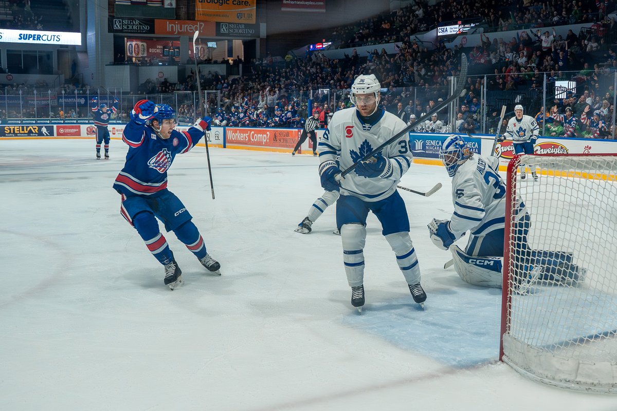 Blue Cross Arena tweet media
