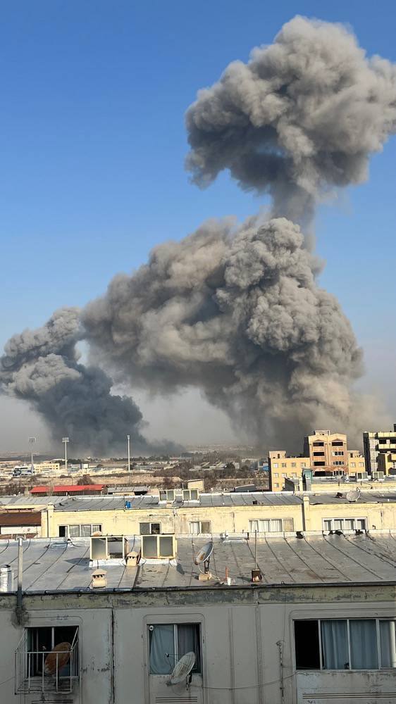 DrEliDavid's tweet photo. 🚨 Breaking: Massive attacks on Tabriz industrial complex 👇

Almost all of the regime's heavy machinery is manufactured there. https://t.co/Jdcce3bvMa
