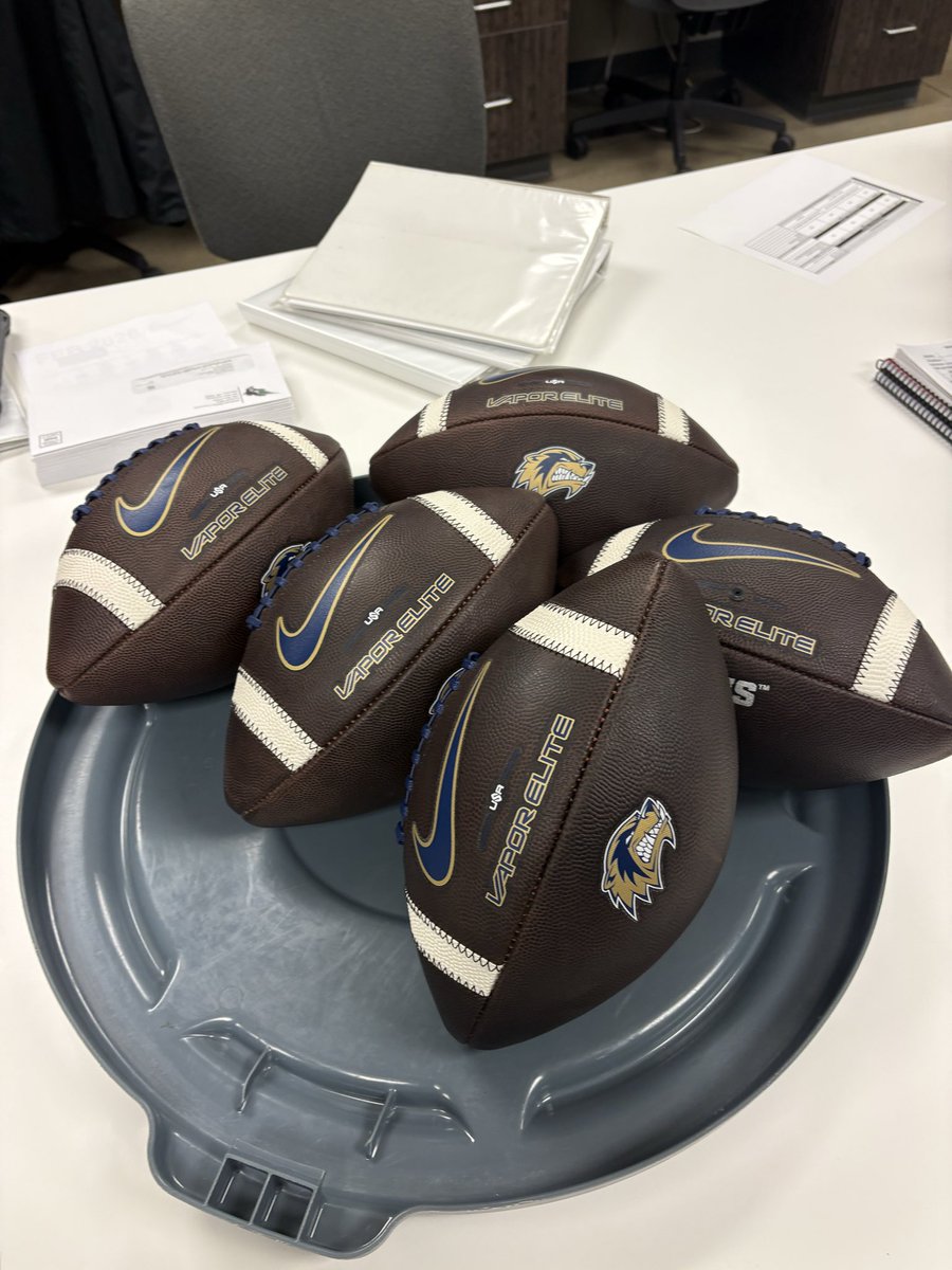 Coach DJ Jones tweet media