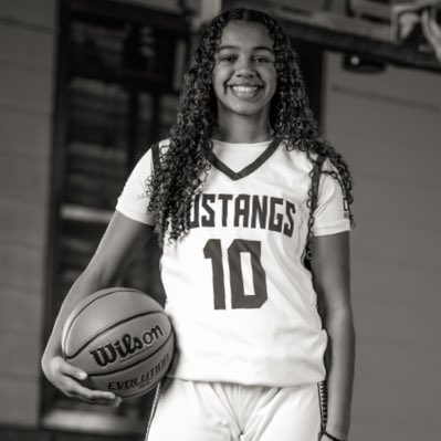 Ava Bennett tweet media