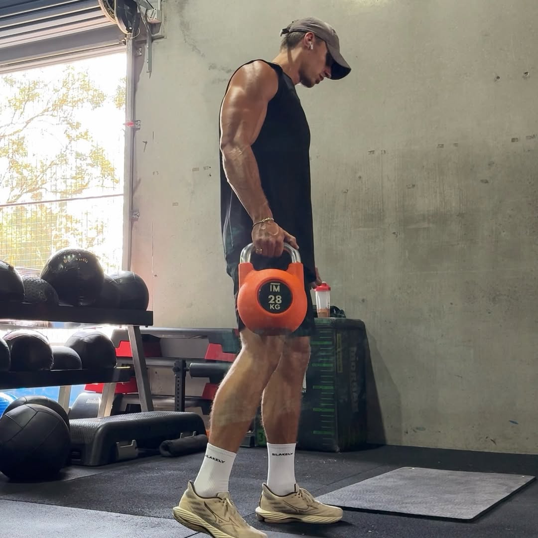 Asher4ester's tweet photo. 💪🏋️ https://t.co/DyfPOTdcK3