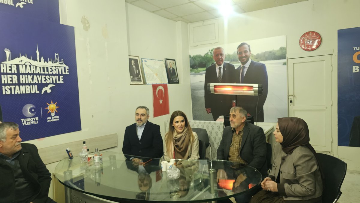 📍Ataşehir | Yenisahra

AK Parti Yenisahra Mahalle İrtibat Büromuzda kıymetli teşkilat mensuplarımızla bir araya geldik.

Teşkilatımızın güçlü birlik ruhuyla Ataşehir’de gönüllere dokunmaya, hemşehrilerimizle omuz omuza yürümeye devam ediyoruz.

Birlikte çalışıyor, birlikte