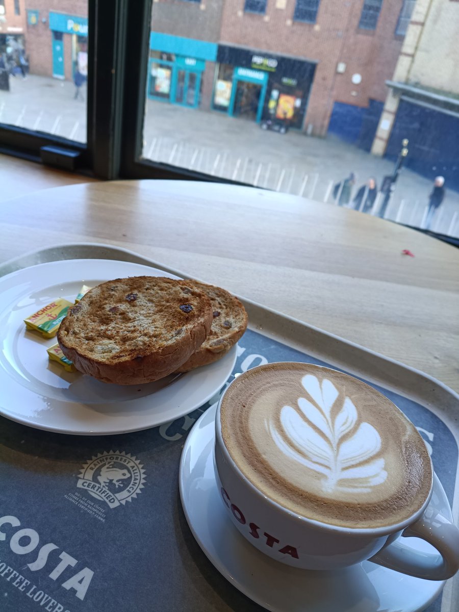 Ceedeejay27's tweet image. Having a chilled day after a busy week. Stopped off for @CostaCoffee #TakingItEasy #Scarbados