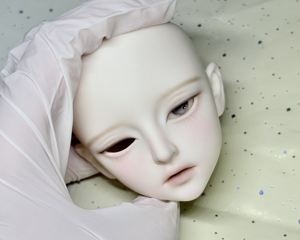이불 _ bjd face up tweet media