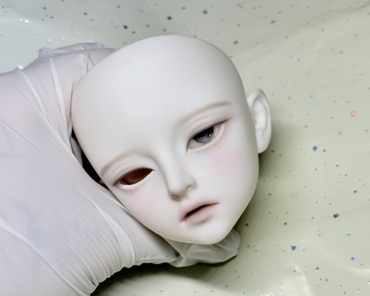 이불 _ bjd face up tweet media