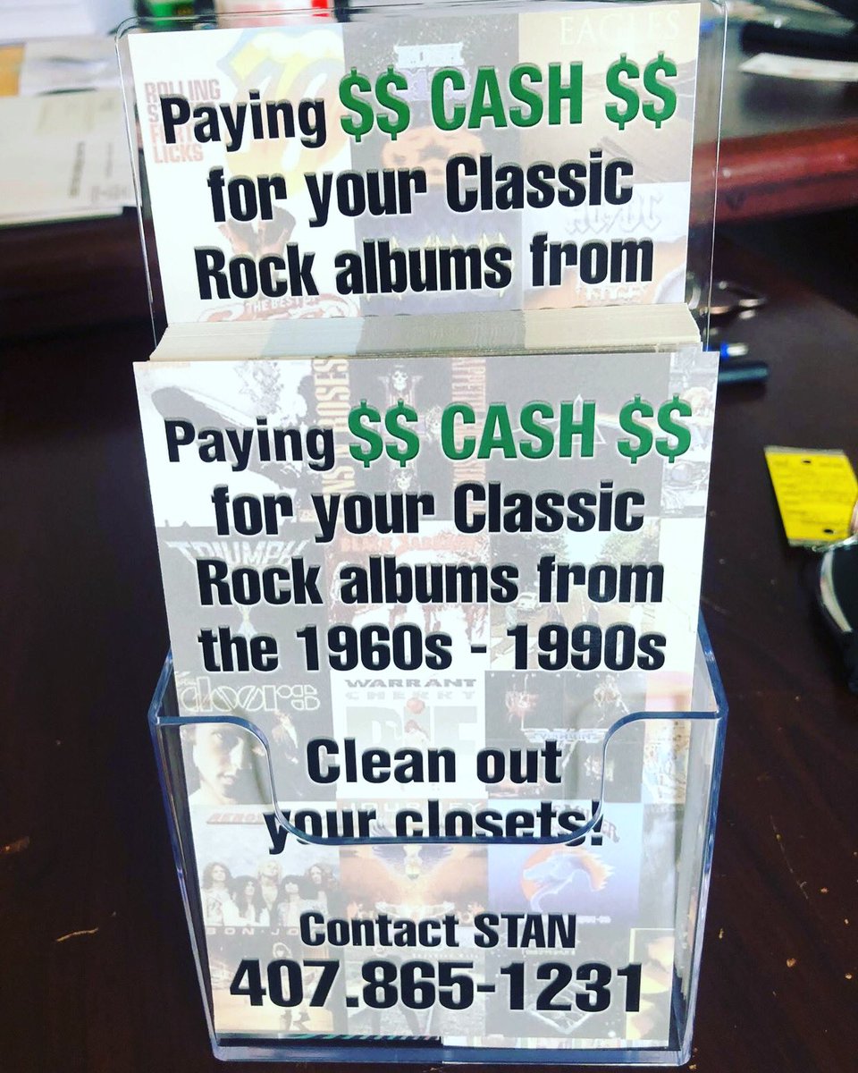 KnightFanStan's tweet photo. UCF students! Ask your parents if they have any records they would like to sell. Appreciate. Text me. #KFS https://t.co/Dxgw54Mkjr