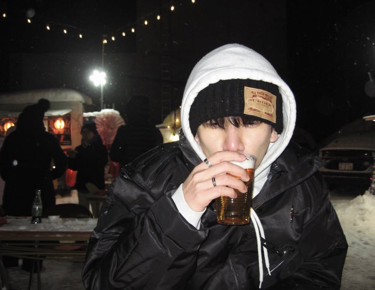 아무거나 tweet media