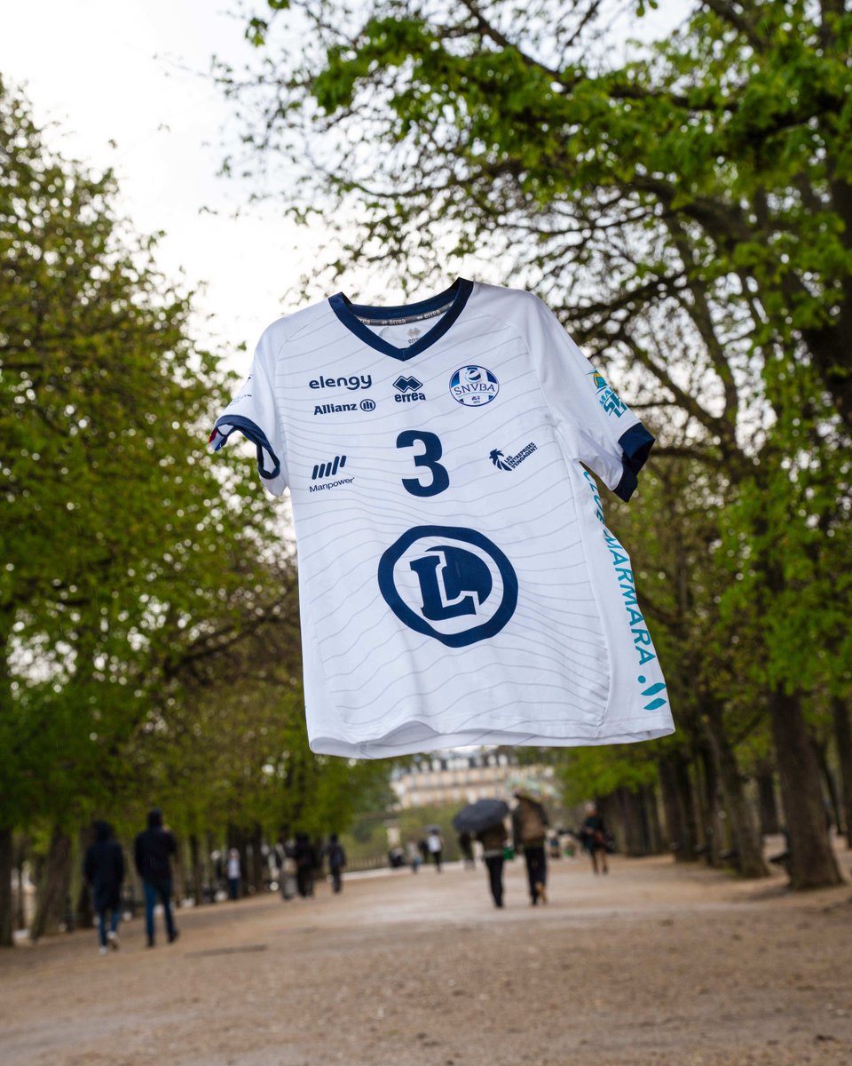 Maillot De Volley SAINT NAZAIRE VBA – Toky RAFIDISON N°5, Kipsta, XL, Occasion