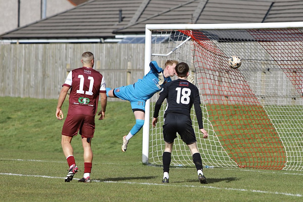 Gavin_Pics tweet media