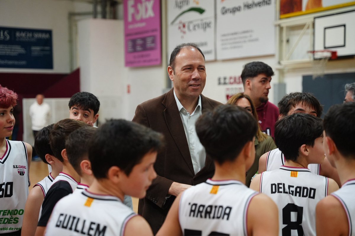 berni alvarez tweet media