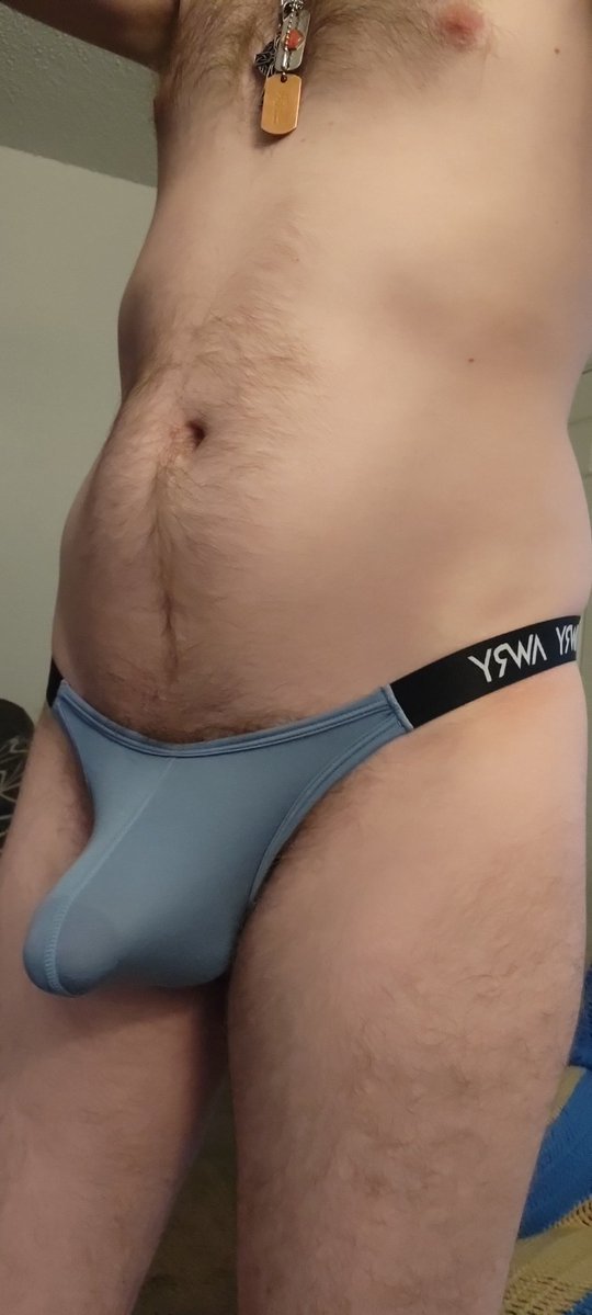 Flagthonger tweet media