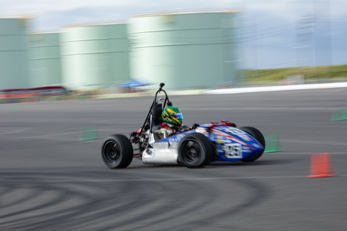 CIT_Racing_Team's tweet photo. 3/20(金)生産工学部津田沼キャンパスにてオープンキャンパスが開催されます！
弊チームも展示等行う予定ですので
ぜひお越しください！
お待ちしております！
#学生フォーミュラ 
#jsae https://t.co/1hQ4RobcxP