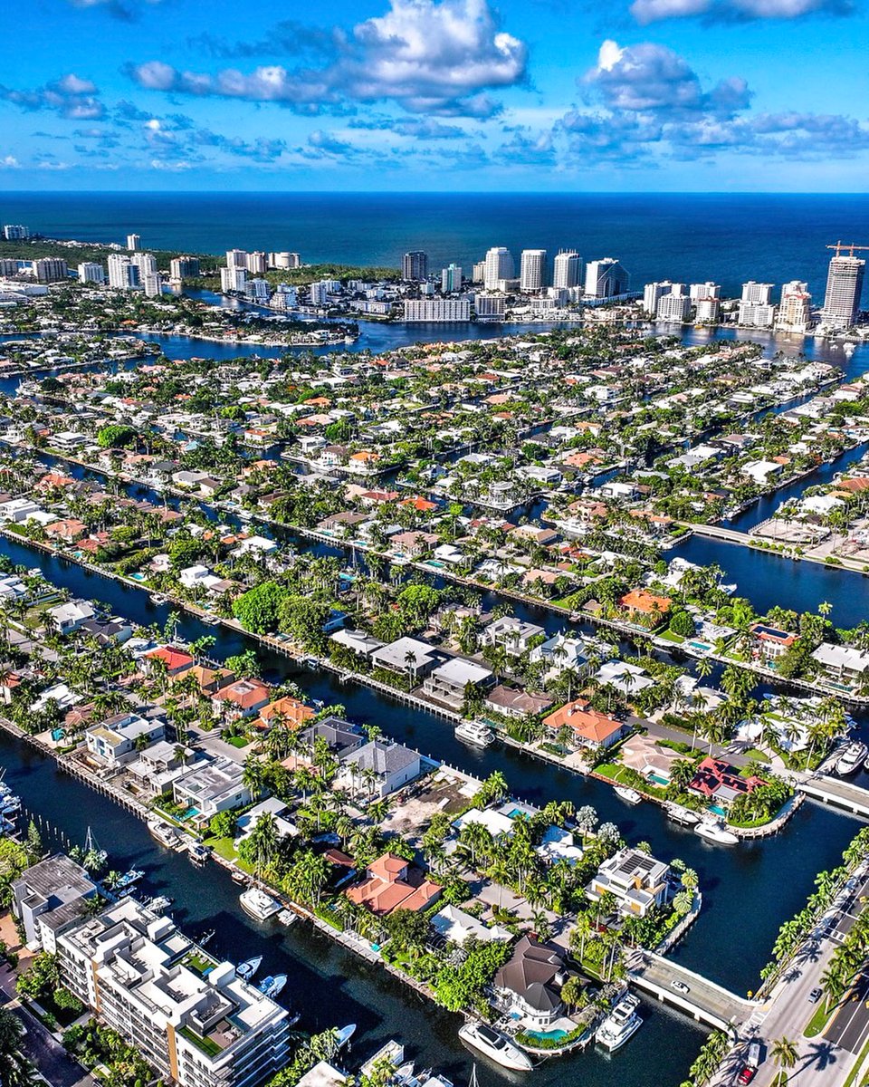 Wander Aesthetic tweet media