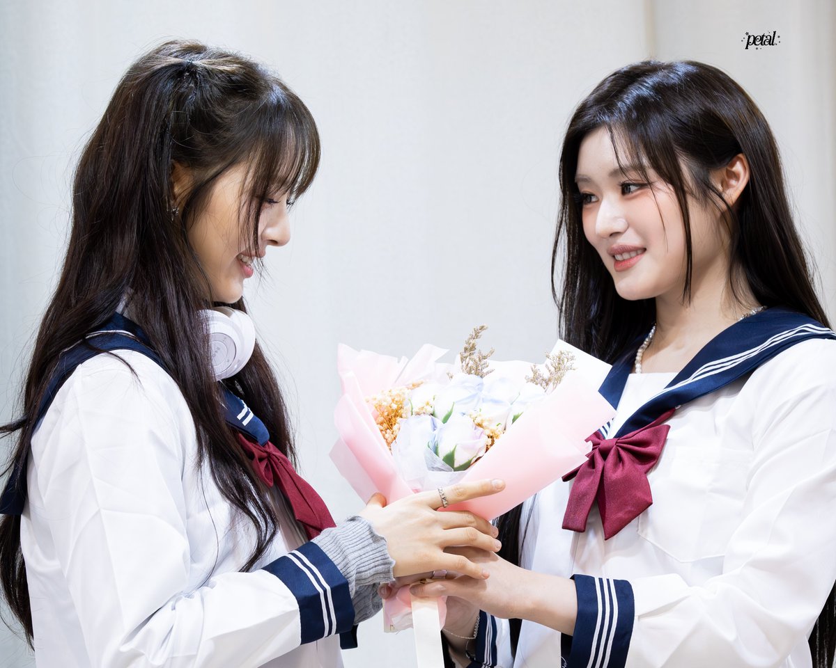 petal0905's tweet photo. 260315 ☘️🐥

#피프티피프티 #아테나
#FIFTYFIFTY #ATHENA

#HAPPY_ATHENA_DAY https://t.co/fCTwi7sXPk