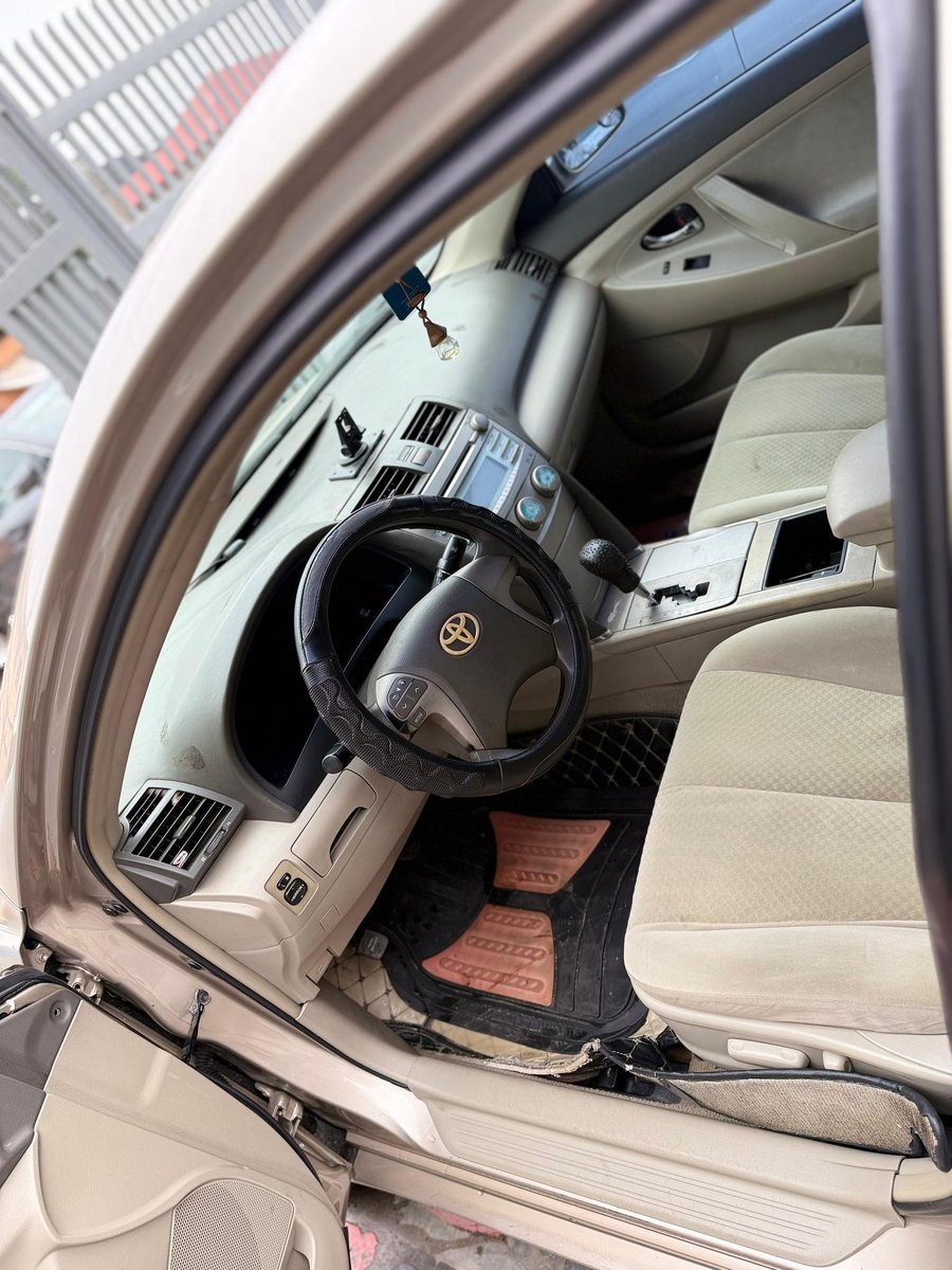 teymitayo's tweet photo. @XcessCars Extremely sharp registered 2009 Toyota camry le.
Pure first body / first registration.
Call / WhatsApp - 09131919145

Price : 7.5M

Location : Ojodu berger, Lagos https://t.co/xiy86fVWca
