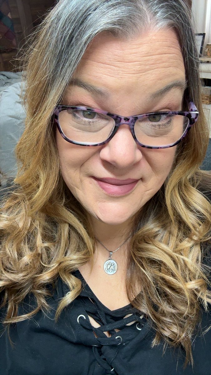 Beverly Steele tweet media