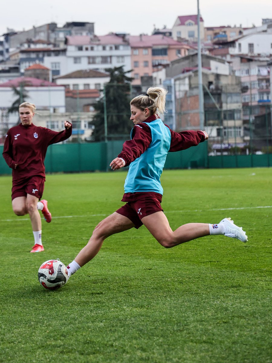 Trabzonspor Kadın Futbol Takımı tweet media