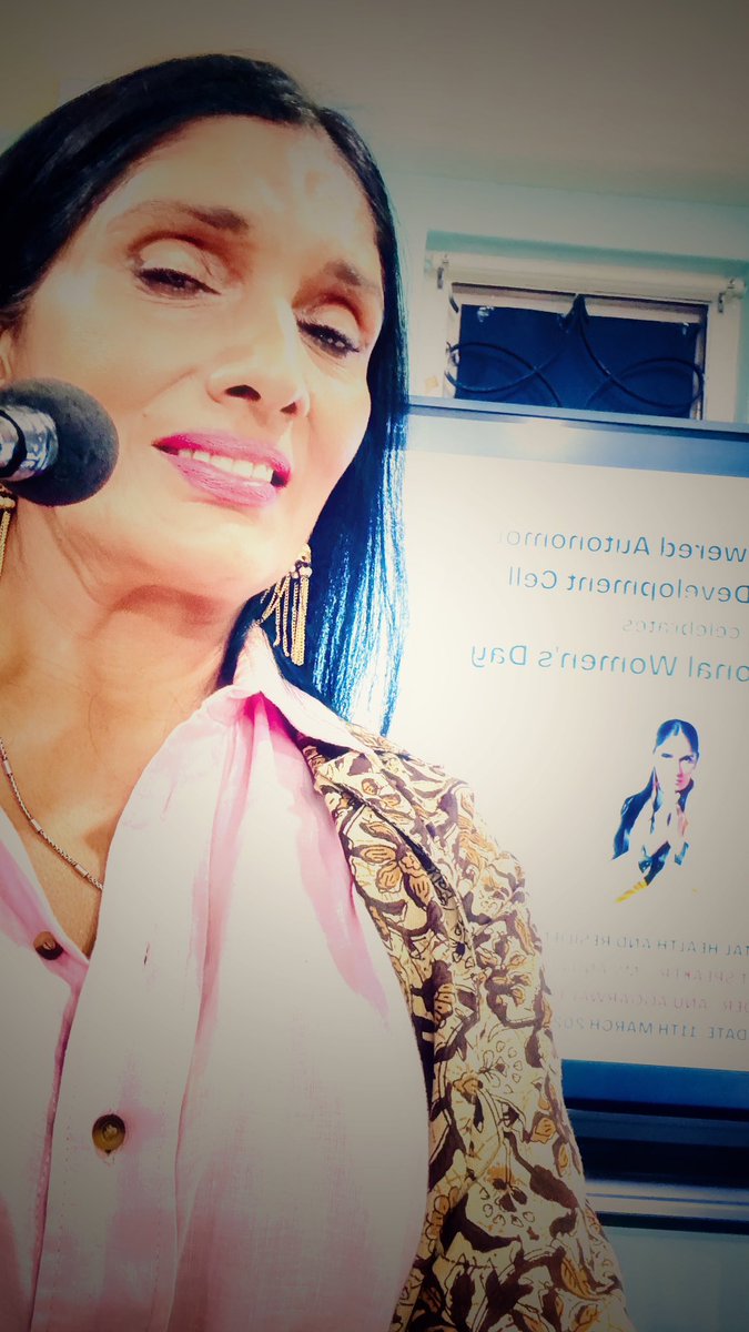 anusualauthor's tweet photo. Wonderful interaction with the students at the College of Social Work, Nirmala Niketan today.
Topic: Mind Your Mind – Mental Health and Resilience in a Changing World and how mindfulness helps us stay grounded, joyful. 

Always inspiring to interact with young minds
#womensday https://t.co/iKd45OfkSX