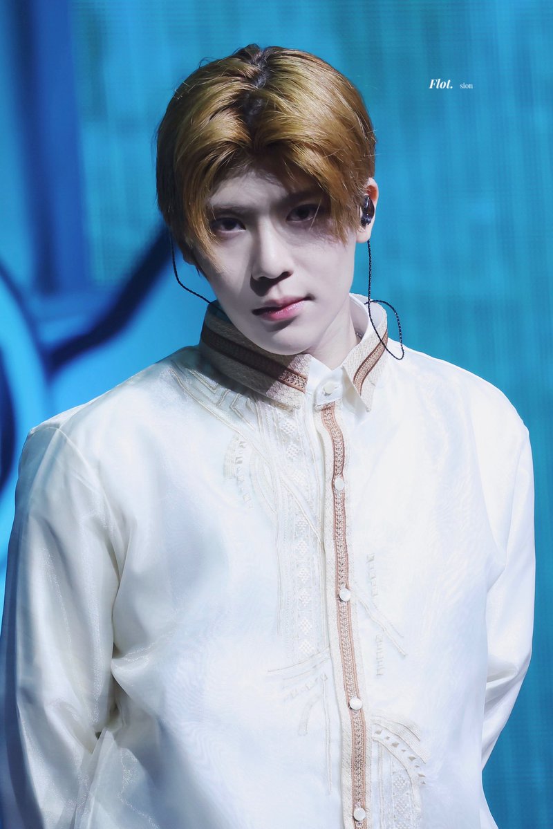 𝐹𝑙𝑜𝑡. tweet media