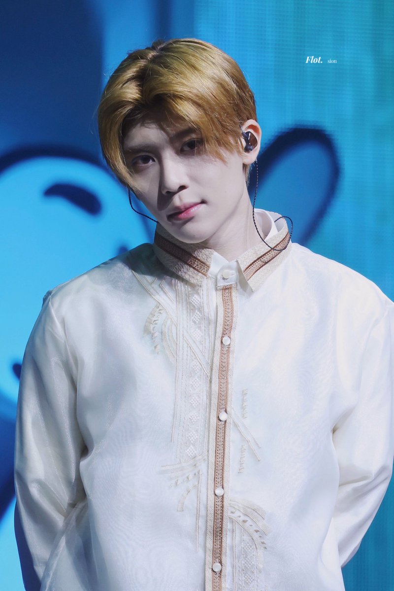 𝐹𝑙𝑜𝑡. tweet media