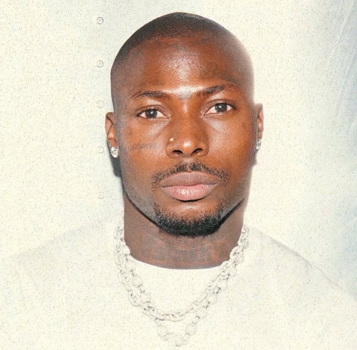 hypetribeng's tweet image. Asake Cosigns Boy Muller via IG 🔥