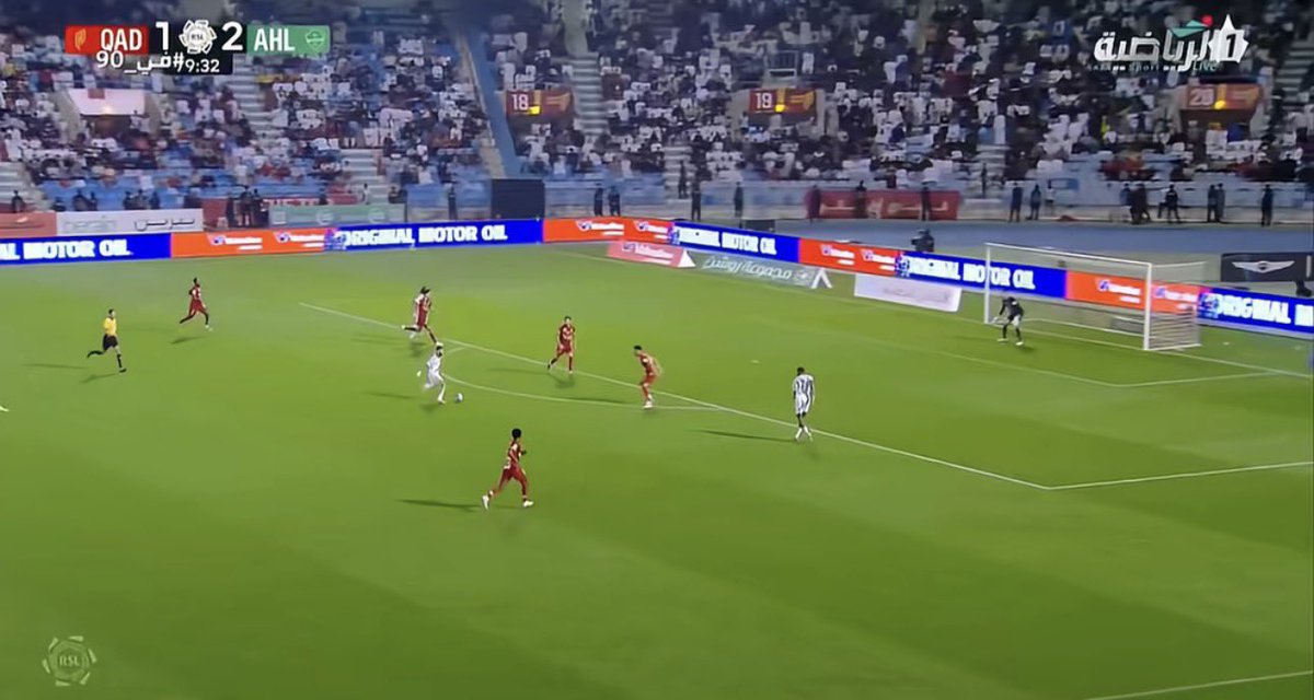 غسان tweet media