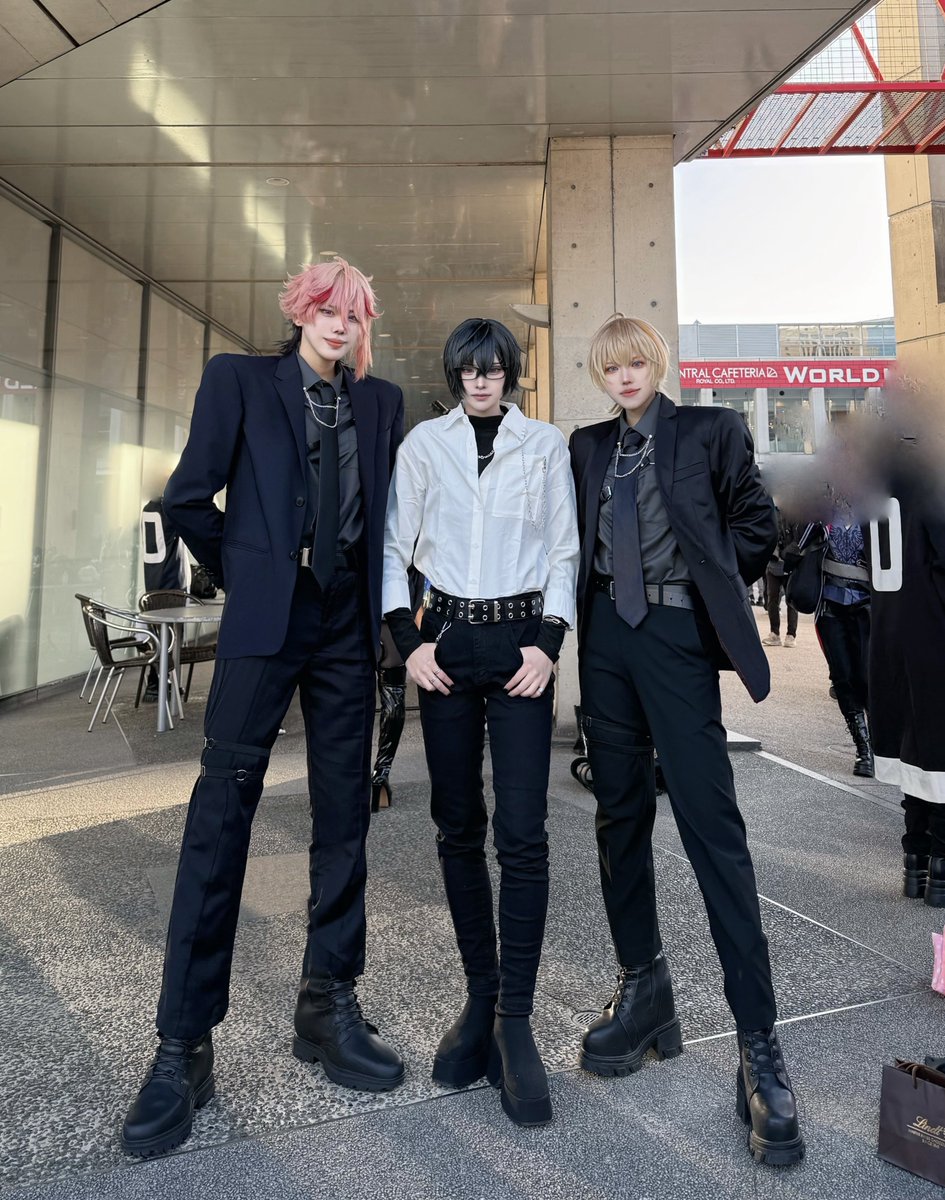 2525waowao's tweet photo. ngちゃんの護衛するコスプレした♪

 #幕張アコスタ https://t.co/nZkV1ZUx9G