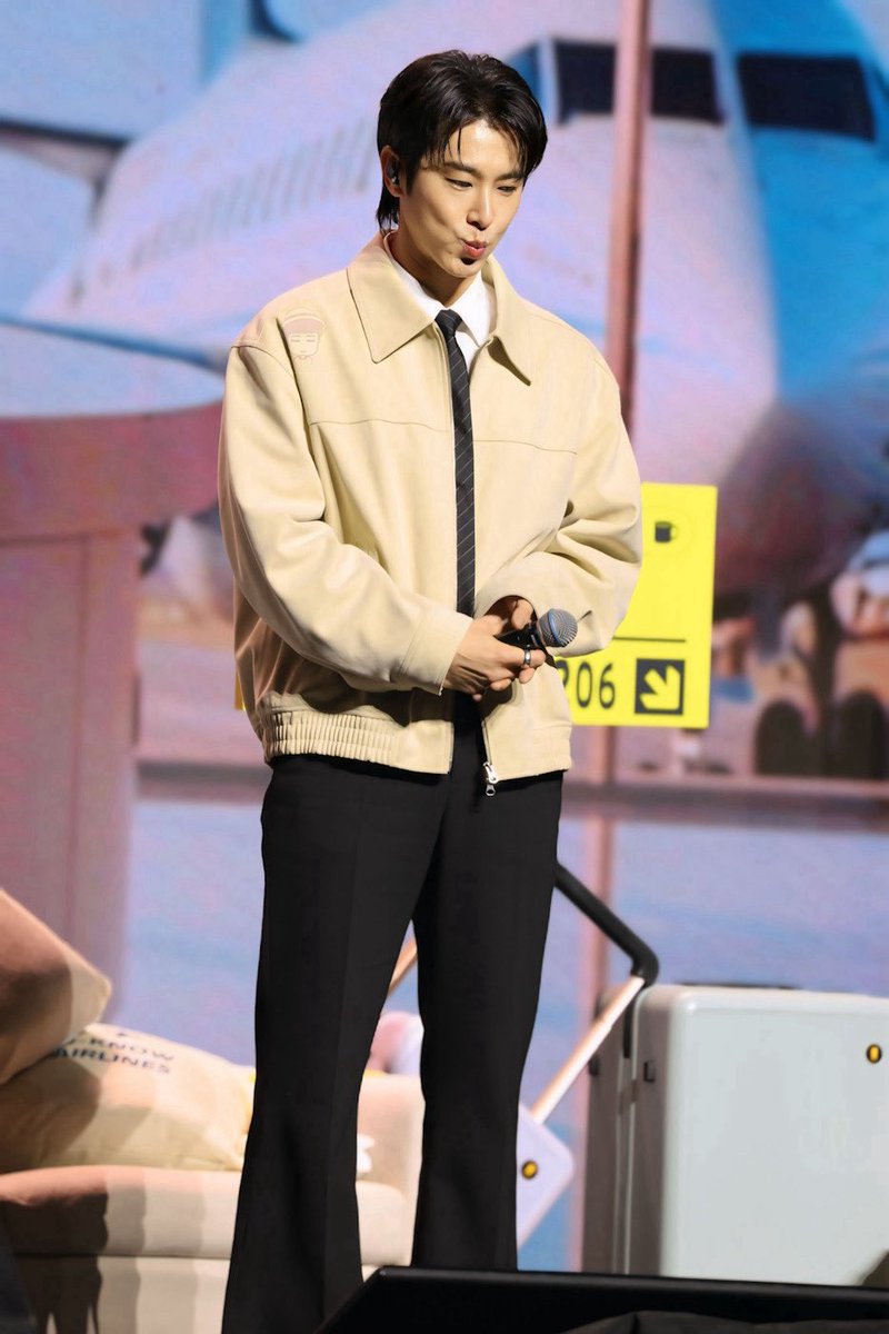 DeniseJCChen's tweet image. 260314 Take Off fan meeting  in Shanghai part1
#UKNOW #유노윤호 
#Stretch #UKNOW_Stretch
#IKNOW #UKNOW_IKNOW
#TVXQ! #동방신기 #東方神起