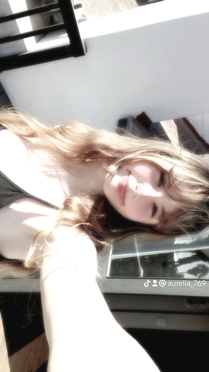 yuki tweet media