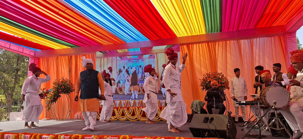 MCF_Faridabad's tweet image. Visitors at the Faridabad Flower Festival enjoyed vibrant cultural performances and admired a wide variety of beautiful flower species and floral displays.

A perfect blend of culture, nature, and community celebration.

#FaridabadFlowerFestival #MCF #CityInBloom 🌸