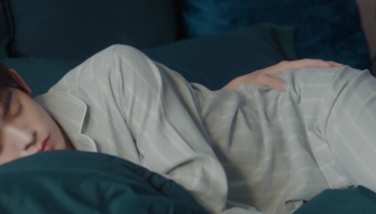 ไอ้ด้วง ป่วยยังไม่เว้น 555555

DUANG WITH YOU EP7 
#ด้วงกับเธอEP7