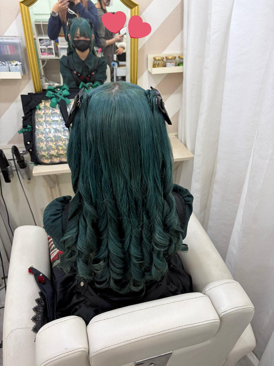 せれす tweet media