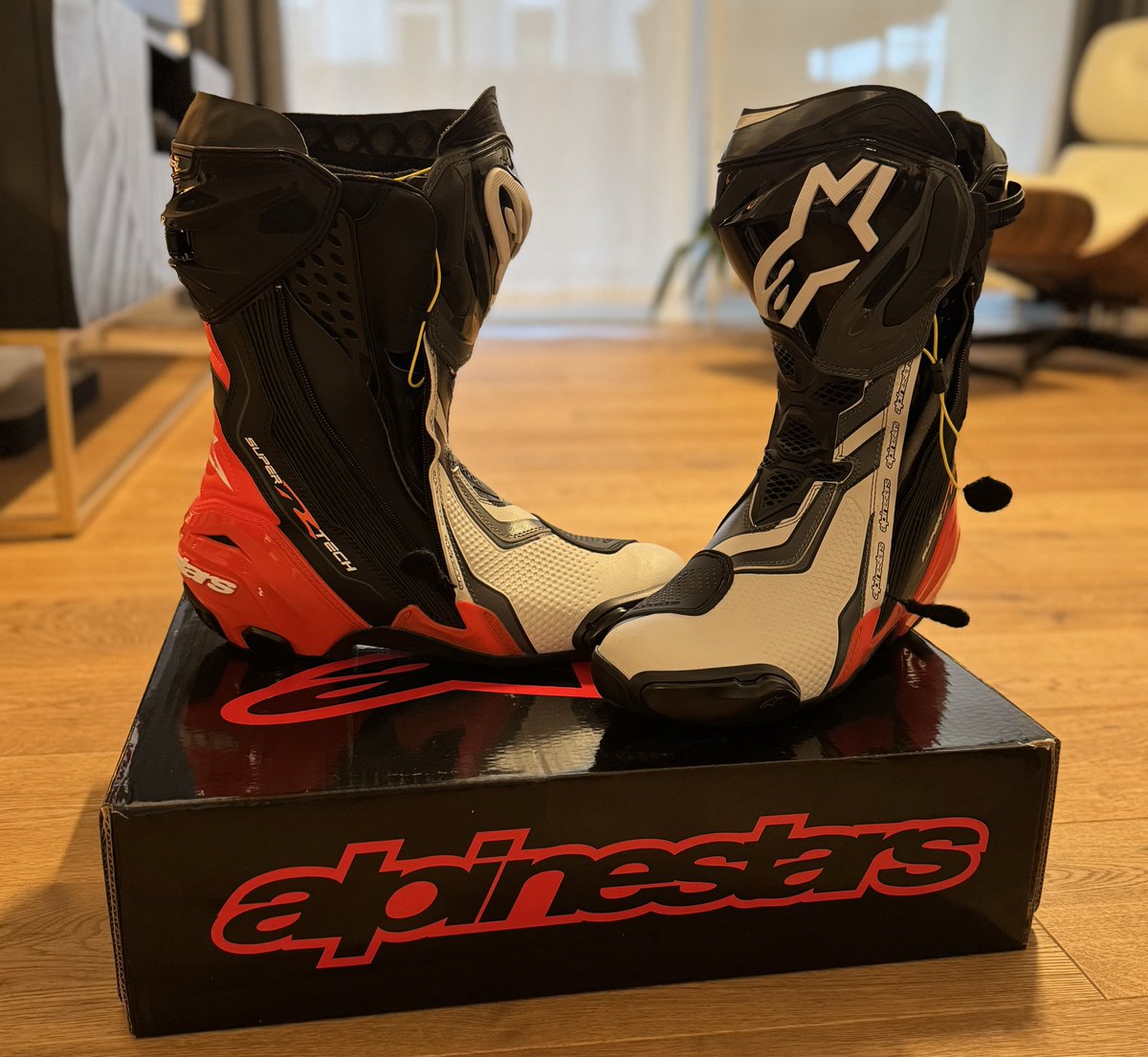 👨‍💻 tweet media