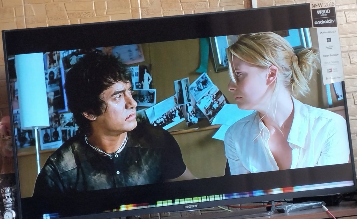 prathams1276's tweet photo. Watched #RangDeBasanti on @JioHotstar! The acting, brotherhood between the actors, the 🎶 music was so good during the 2000's era...this movie is one of them which has all these qualities. Also, a very #HappyBirthday👏🎉🥳💙 to #AamirKhan! https://t.co/obsaOOLpP7