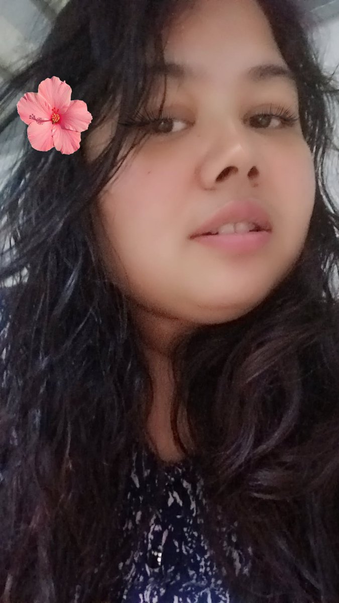 rtarotcard's tweet photo. Be your own reason to smile...💕😇🫰🫶
#snappy #selflove https://t.co/dTjhs7bwJq