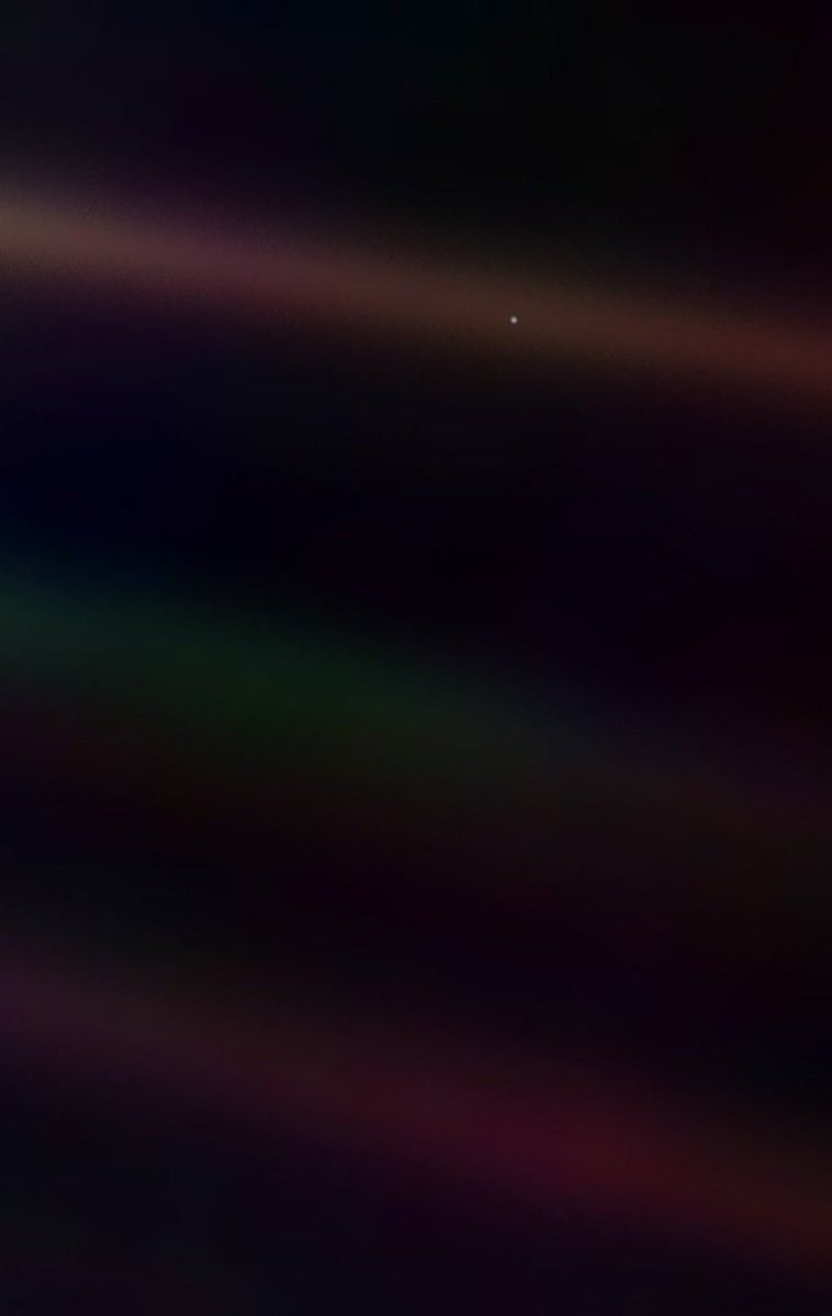 Earth & Beyond tweet media