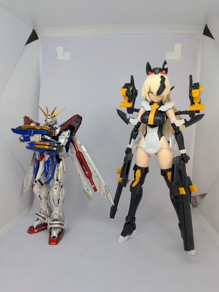 ベルベリア=ベリィスの仮組みできました。
いや身長高いな！！

そしてこのぐぬぬ顔である。捗りますねぇ。

塗装はもう少し待ってくれ……いま『待ち』が発生しとるんだ……ww