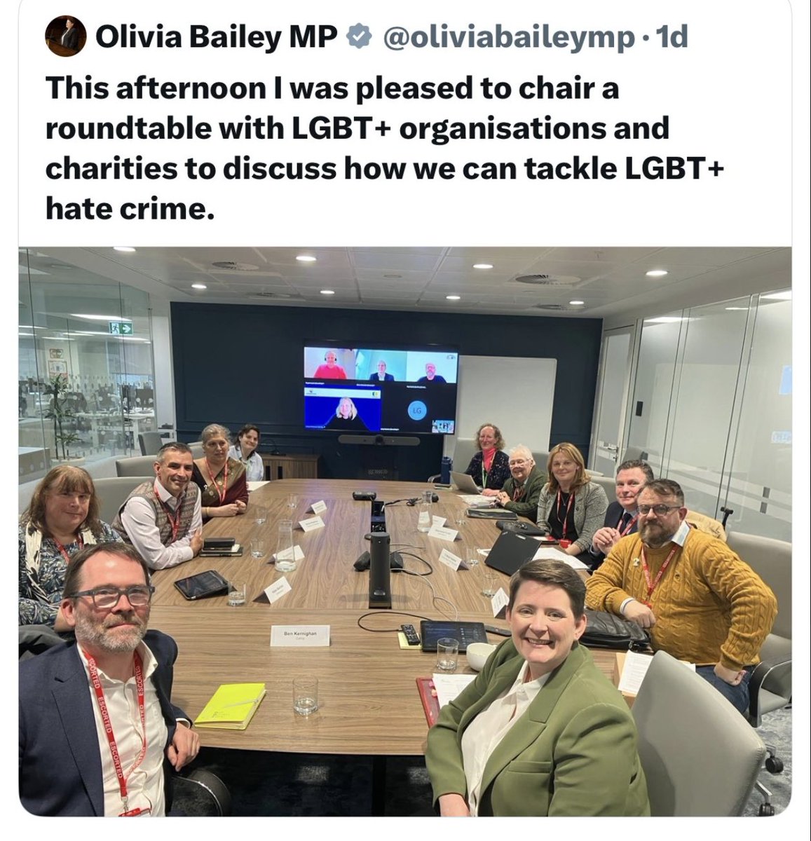 Julie Bindel tweet media