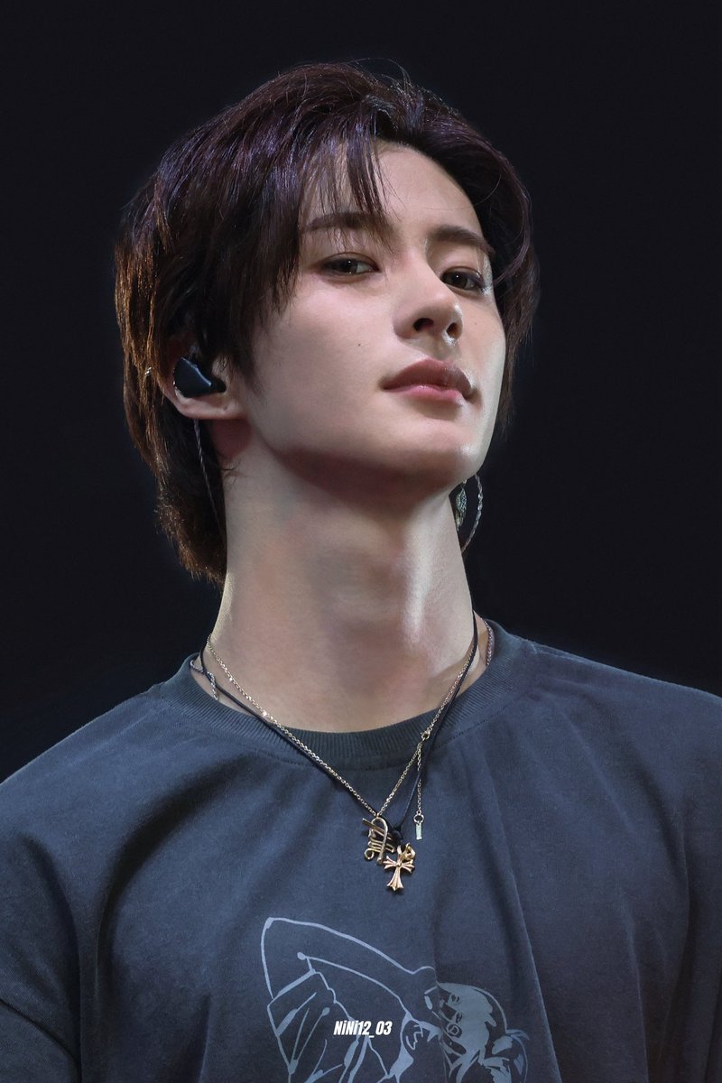 NiNi니니 tweet media