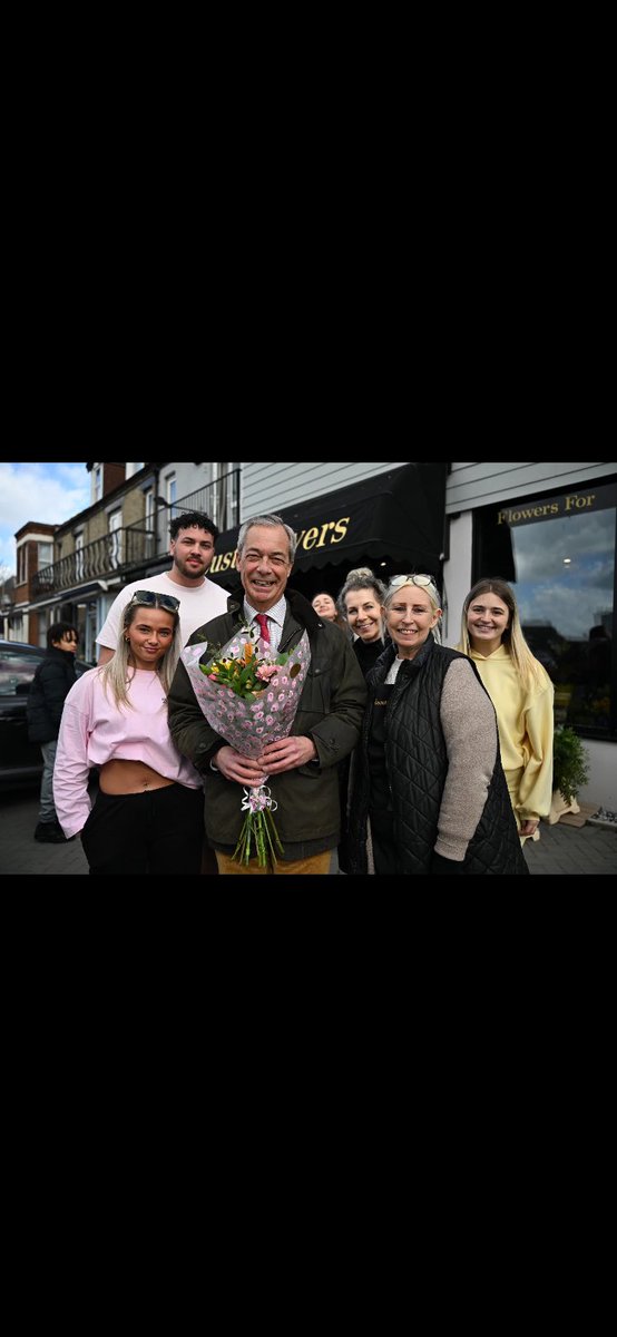 Einstein tweet media