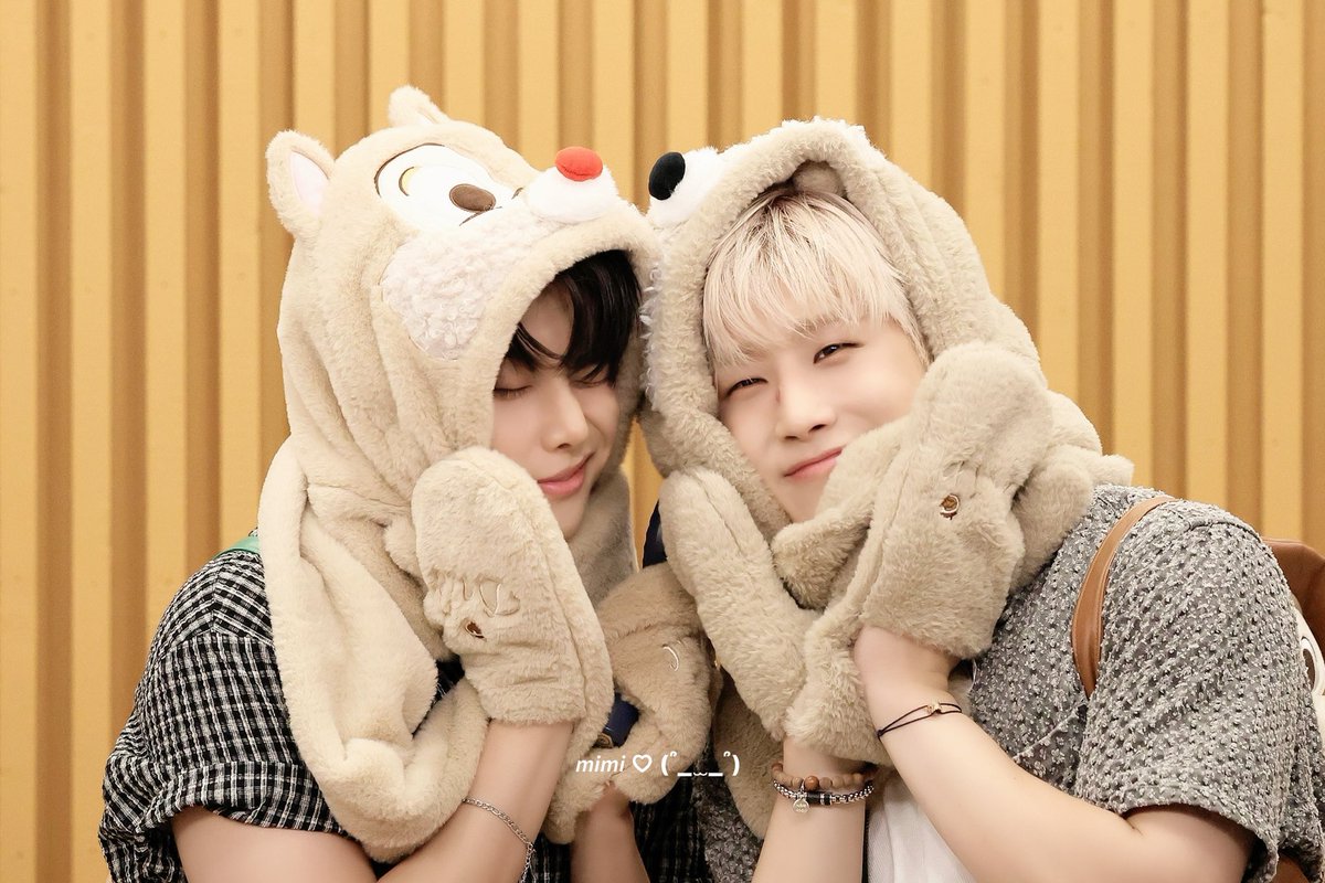 생일 축하해💚🎂

#우리최고의리더_진진_생일축하해
#진진 #JINJIN #아스트로 #ASTRO