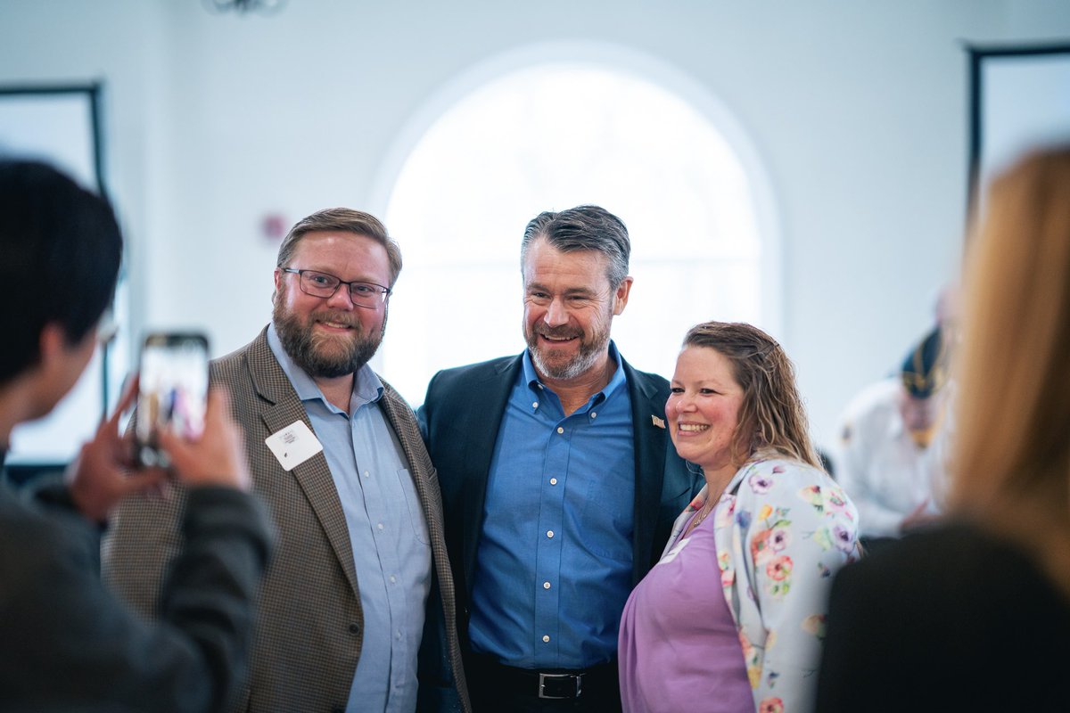 Todd Young tweet media