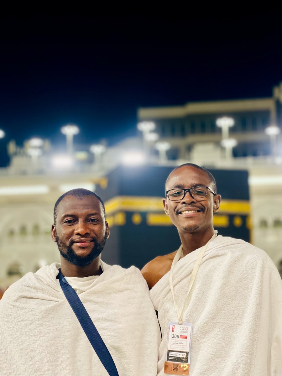 Minikothe3rd's tweet photo. I bear witness that there is no God except Allāh, and I bear witness that Muhammad (Peace Be Upon Him) is the Messenger of Allāh. https://t.co/i7yUvOeIaP