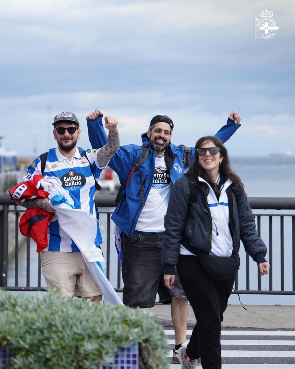 RCDeportivo's tweet photo. 😍 #ANOSAFORZA xa está en Ceuta! https://t.co/7Mzc2DcCIz